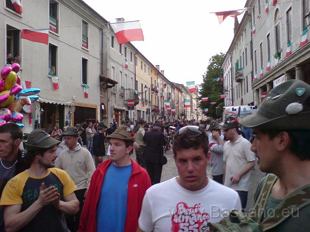 Adunata Alpini BAssano 2008 MK-125.JPG